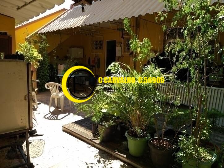 Casa à venda com 3 quartos, 200m² - Foto 21