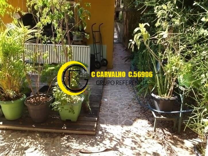 Casa à venda com 3 quartos, 200m² - Foto 24