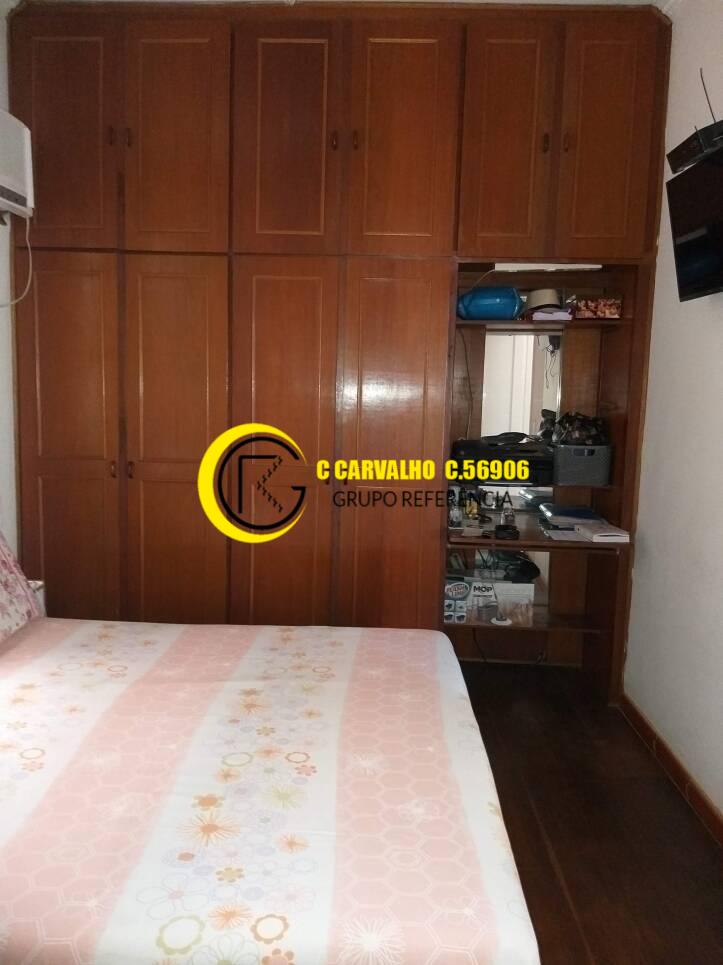 Casa à venda com 3 quartos, 200m² - Foto 10