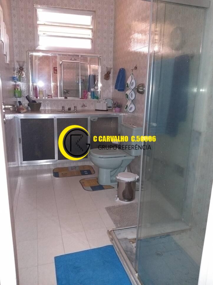 Casa à venda com 3 quartos, 200m² - Foto 8