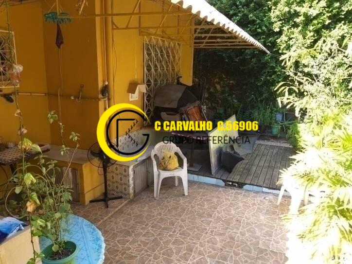 Casa à venda com 3 quartos, 200m² - Foto 22